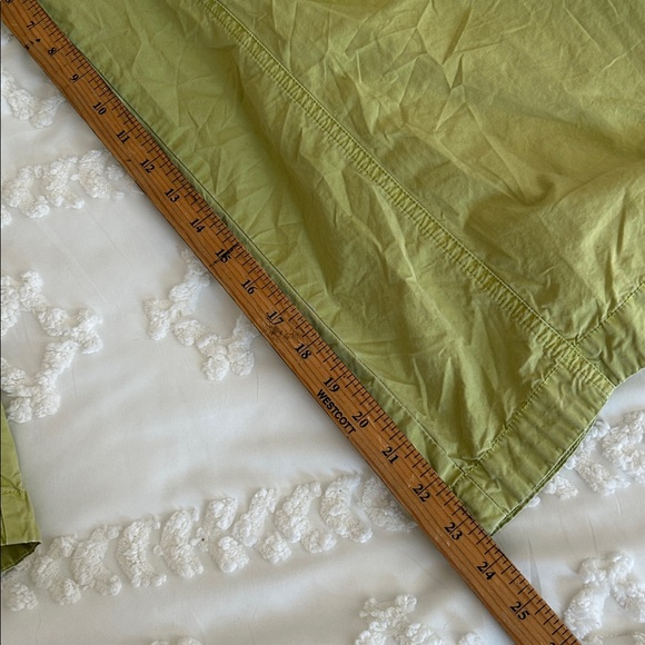 Anthropologie Green Smocked Waist cropped parachute pants size extra small - Picture 9 of 12